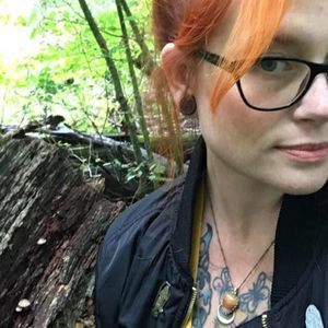 Meet your Posher, Genevieve